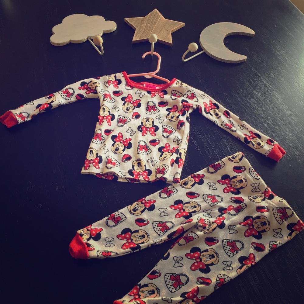 Disney Minnie Mouse Pajama Set